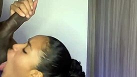 she just wants to suck a good meat dildo -amateur couple- nysdel 😏