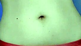 Trainer's belly button fetish at the gym