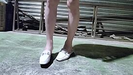 【伪娘】在路旁放尿手冲