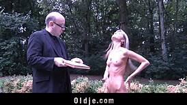 Gina's Passionate Payment to the Old Cashier with Sex