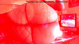 pimp c dives into a nasty 3-way freak session