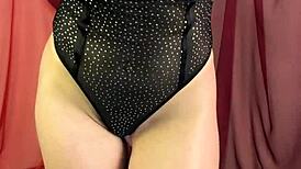 my heart races as hot mommy squeezes her massive tits