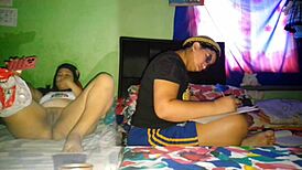 i rub my fat pussy while stepsis does college homework