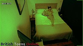 Voyeur couple sneaks steamy session in airbnb hideaway