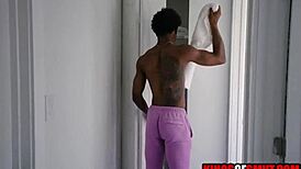 stepsis can't stop staring at stepbro's monster bbc 😏 she wants it bad