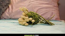 Victoria Voxxx And Lilly Bell Lick Hairy Pussy At Indoor Picnic!