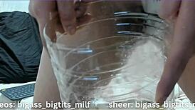 emotional pee fetish hits while squirting big pussy lips