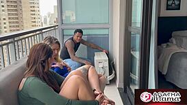 Agatha mommy spreads for BBC tech's anal gaping in maintenance call