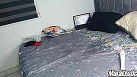 Horny Wife's Deepthroat 69 With Monster BBC - Can She Handle It?!