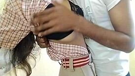 Desi village student pounds schoolgirl girlfriend raw in the wild! 🌳🍆