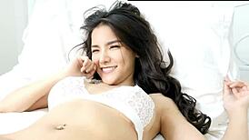 Sexy Korean Girlfriend in Lingerie Begs for Your Hot Nut Load