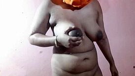 Milf Picked Up at Bar Fucked Raw in Hotel Room