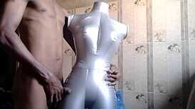 I banged my balloon mannequin so hard till creampie explosion 💦🍆