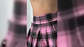 Wanna see this sexy 18+ colleague ride wet after her bath?