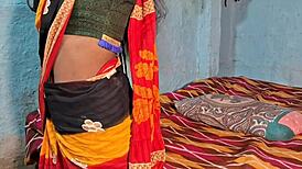 हॉट भाभी को साड़ी में देसी स्टाइल डीप चुदाई