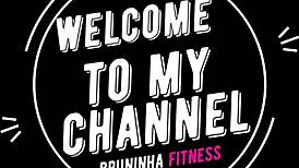 Sexy Brazilian paints toenails flashing shaved pussy clit toes close-up to tease