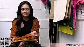 pretty vanessa's pussy punished rough by mall cop