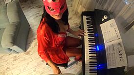 milfycalla's fetish blowjobs make this latina cum-slut explode