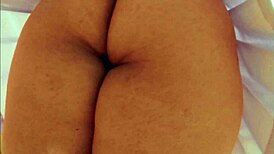 Latina student shakes her huge ass in pink skirt for voyeur guys watching upskirt panties pov 🍑👀😏