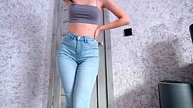 I'm busting desperate pee into soaked wet jeans!!