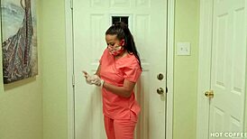 कर्वी लैटिना नर्स हॉस्पिटल शिफ्ट के बाद पति से बड़ी गांड चुदवाकर स्क्वर्ट