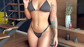 she picks the hottest bikini to cheat on her man