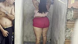 oh god, my stepmom's fuckin her lover in shower... huge cock bareback!