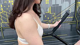 Gym pickup turns into rough bubble ass pounding in tight leggings.