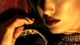 Erotic Indian brunette dances nude seducing with happy teasing moves!