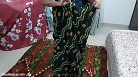 desi bhabhi in dark green saree looks cute and alluring