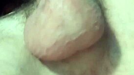 Throbbing cum fills mouth in wild elivalove threesome