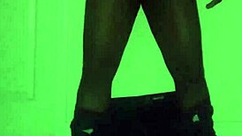 uh this time i cant keep masturbating solo... anyone wanna show up and fist my ass for free?? its ok really