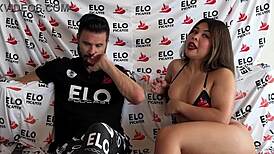 Think Karen Cox's fit ass can handle the spicy fourth round heat?