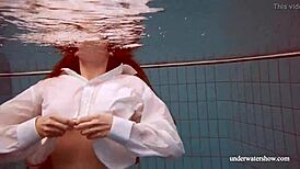 big natural tits babe lola, wanna swim underwater with that tight redhead ass? 🌊🍑