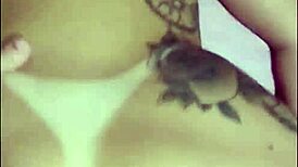 loira peitão sentando gostoso no pau dando cu cheio de porra!!