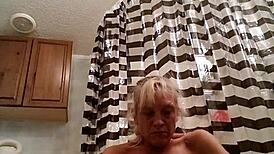 sassy babe rams huge dildo deep in her pussy