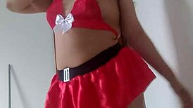 mamãe noel safada dances solo masturbates fat pussy to orgasm peruvian style