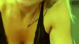 alineflavio update 155 cute blonde milf cums hairless