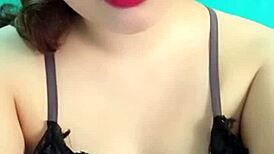 BIG TITS Bouncing Live on Bigo!