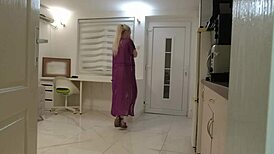 cute delivery guy returns with flowers for sneaky blowjob fun