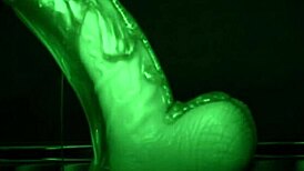 i give the stickiest slimiest handjob with latex gloves and dildo play